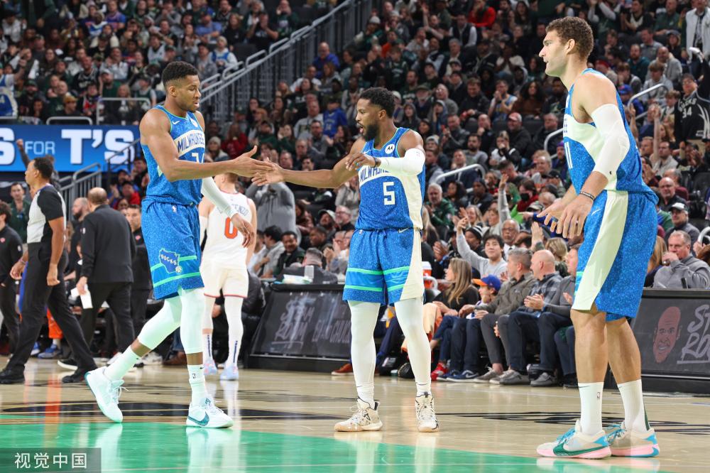 是引人瞩目 是引人瞩目